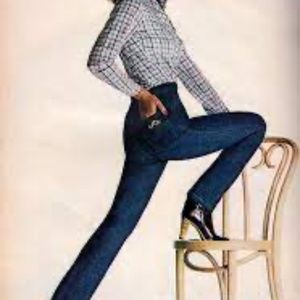 1980s Vintage Super High Rise Chic Jeans - Like New!!